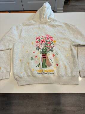 Dandy Worldwide Gift Giving Hoodie Size S Heather Gray